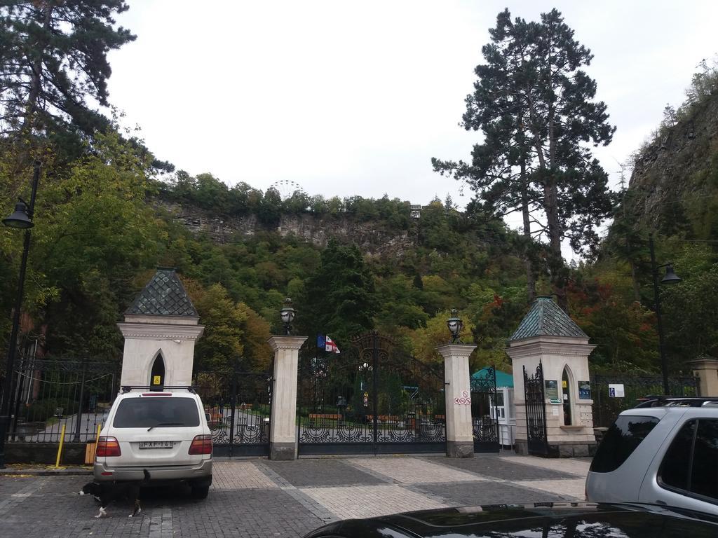 Apartament Giorgi Borjomi Ngoại thất bức ảnh